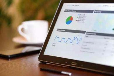 黄金走势及价格和市场价格,黄金价格随市场走势波动，投资者关注其最新动向(2025/08/29)